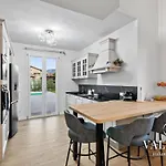 Blu Lucca- Pool And Parking 10 Min From Lucca Вилла