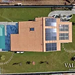 Blu Lucca- Pool And Parking 10 Min From Lucca Вилла Капаннори