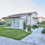 Blu Lucca- Pool And Parking 10 Min From Lucca * 卡潘诺里