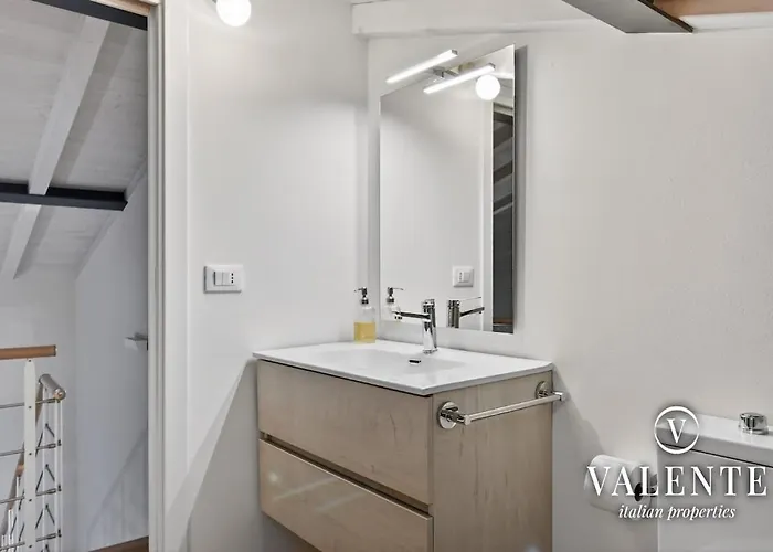 Blu Lucca- Pool And Parking 10 Min From Lucca *